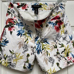 White House Black Market White Shorts With Colorful Tropical Floral Print